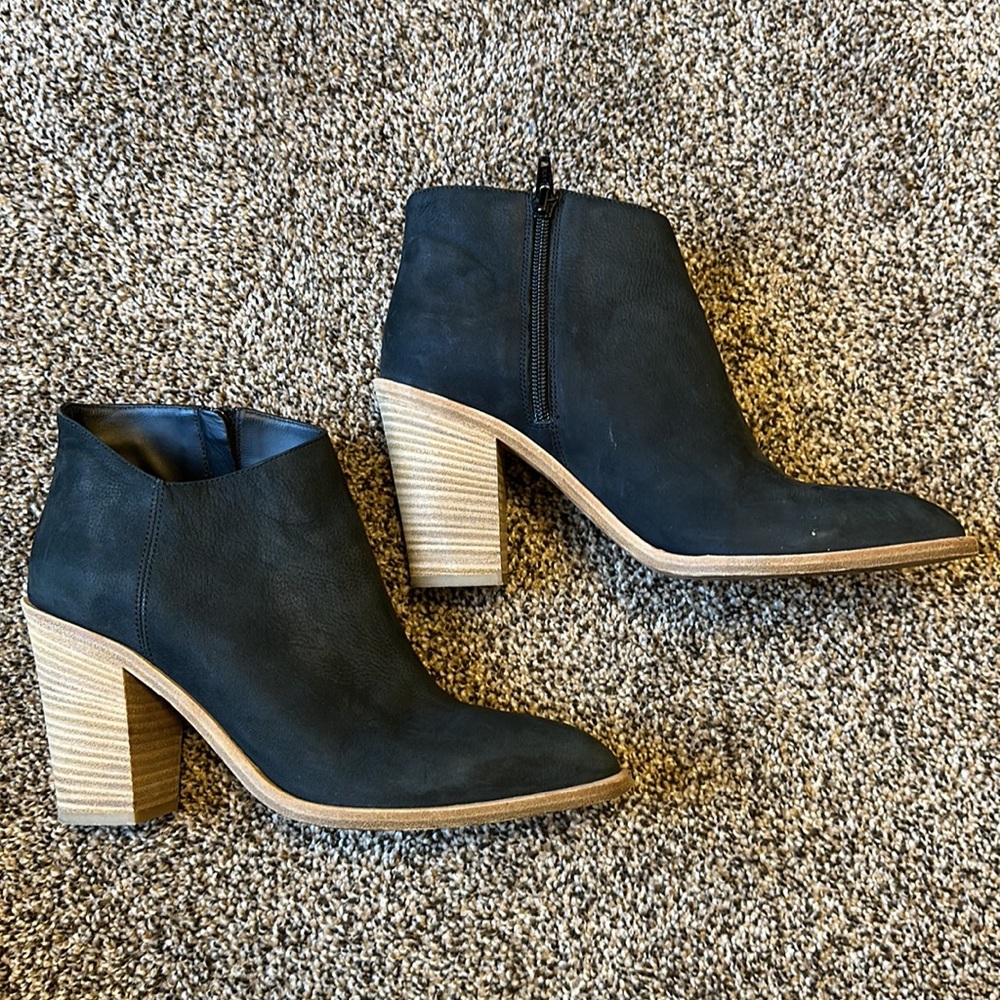 Vince Ankle Boots in Black